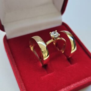 Par de Alianças de Ouro Boleadas 4mm com Anel