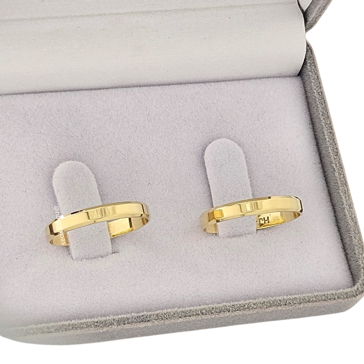 Par de Alianças de Ouro Chanfradas 3mm com Anel - Imagem 2