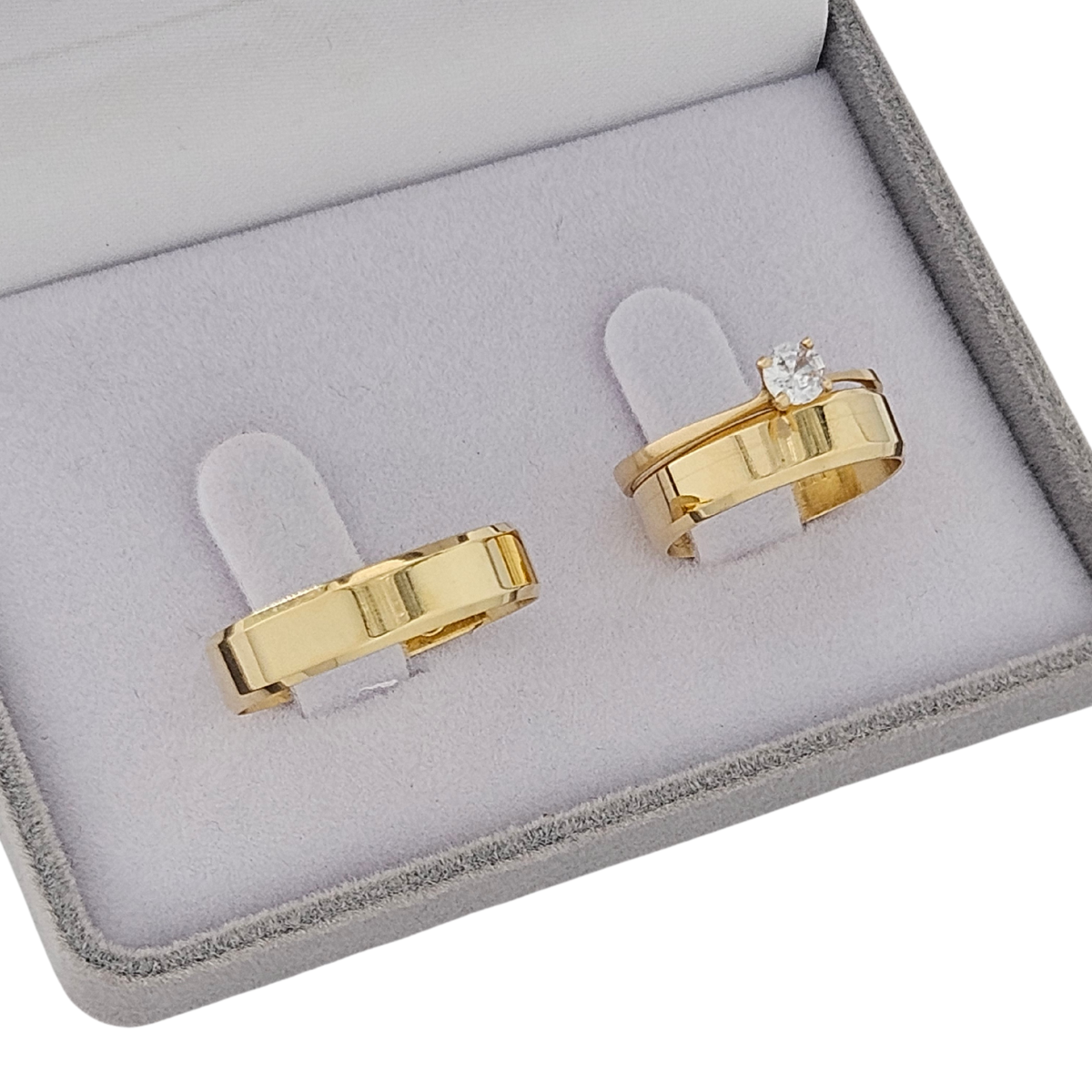 Par de Alianças de Ouro Chanfradas 5mm com Anel - Imagem 5
